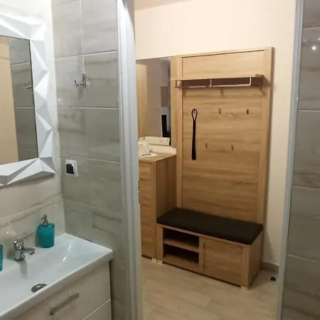 Magdalenka Apartment *